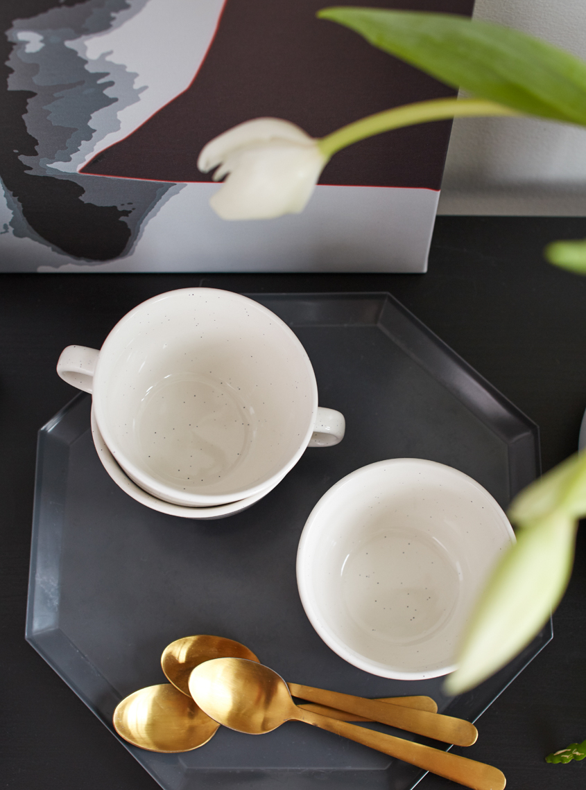013_entertaining_tightdetail_220